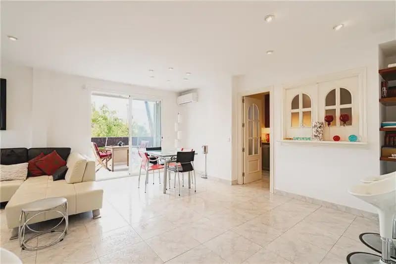 3 sypialnia Apartament na sprzedaż w Palma de Mallorca - 650 000 € (Ref: 9893389)