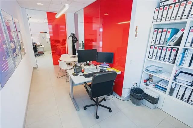 Büro zu verkaufen in Establiments, Palma de Mallorca - 485.000 € (Ref: 9893392)