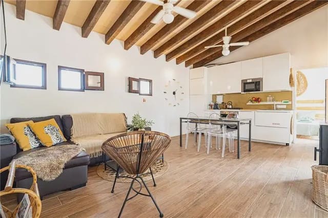 2 bedroom Finca/Country House for sale in Campanet with garage - € 595,000 (Ref: 9893394)