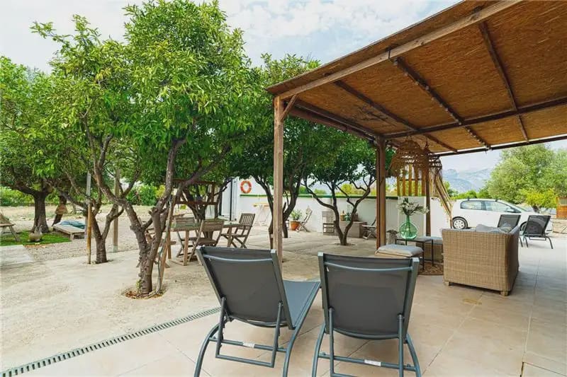 2 bedroom Finca/Country House for sale in Campanet with garage - € 595,000 (Ref: 9893394)