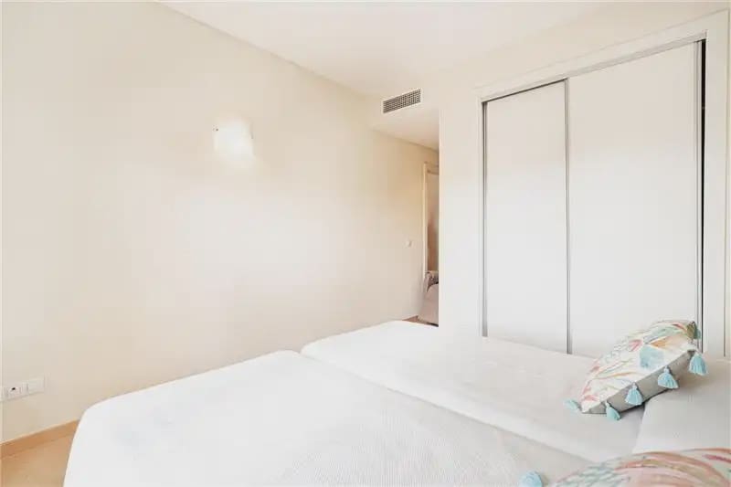 2 soverom Leilighet til salgs i Campos med svømmebasseng garasje - € 590 000 (Ref: 9893399)
