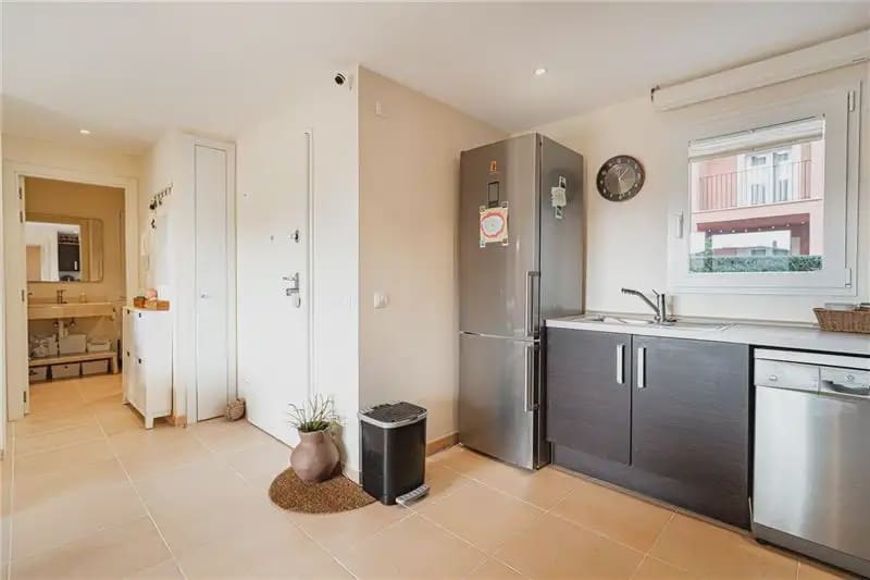 2 soverom Leilighet til salgs i Campos med svømmebasseng garasje - € 590 000 (Ref: 9893399)