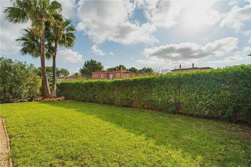2 soverom Leilighet til salgs i Campos med svømmebasseng garasje - € 590 000 (Ref: 9893399)
