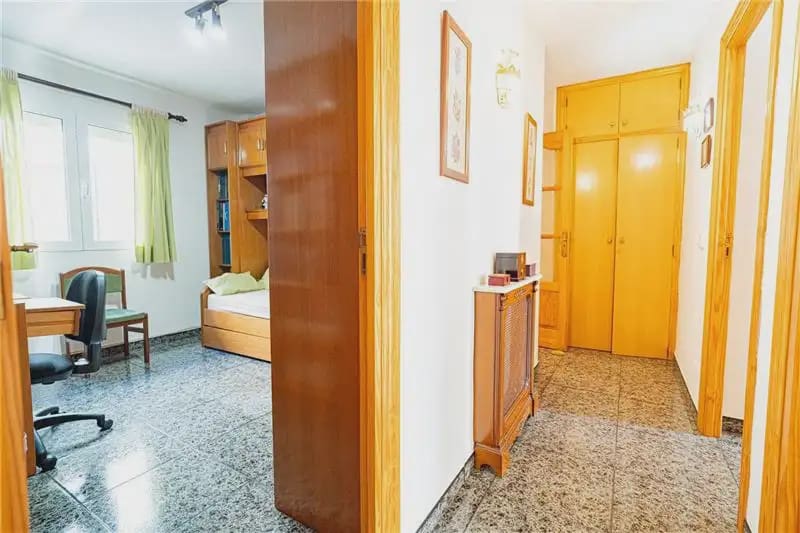 4 bedroom Penthouse for sale in Palma de Mallorca with garage - € 535,000 (Ref: 9893400)