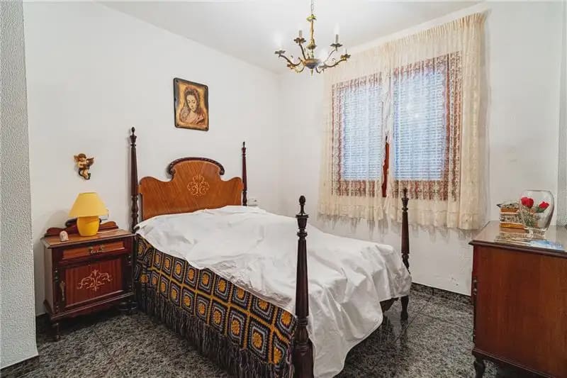 4 bedroom Penthouse for sale in Palma de Mallorca with garage - € 535,000 (Ref: 9893400)