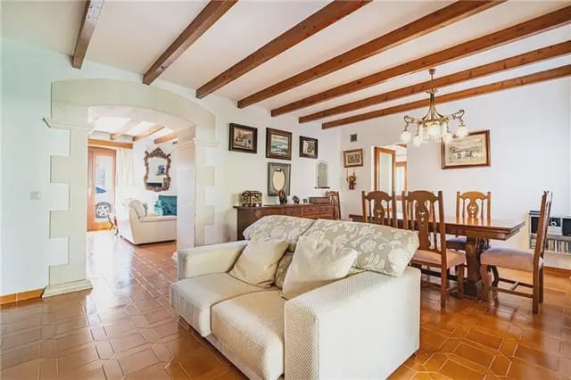 5 soverom Villa til salgs i Marratxí med garasje - € 850 000 (Ref: 9893401)