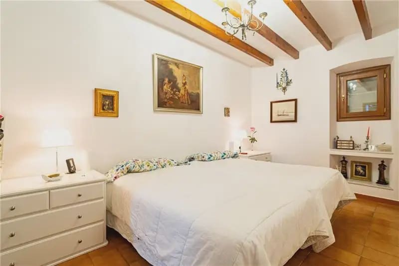 5 soverom Villa til salgs i Marratxi med garasje - € 850 000 (Ref: 9893401)
