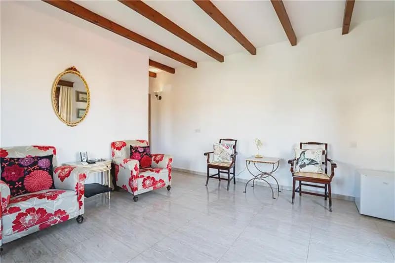 5 soverom Villa til salgs i Marratxi med garasje - € 850 000 (Ref: 9893401)