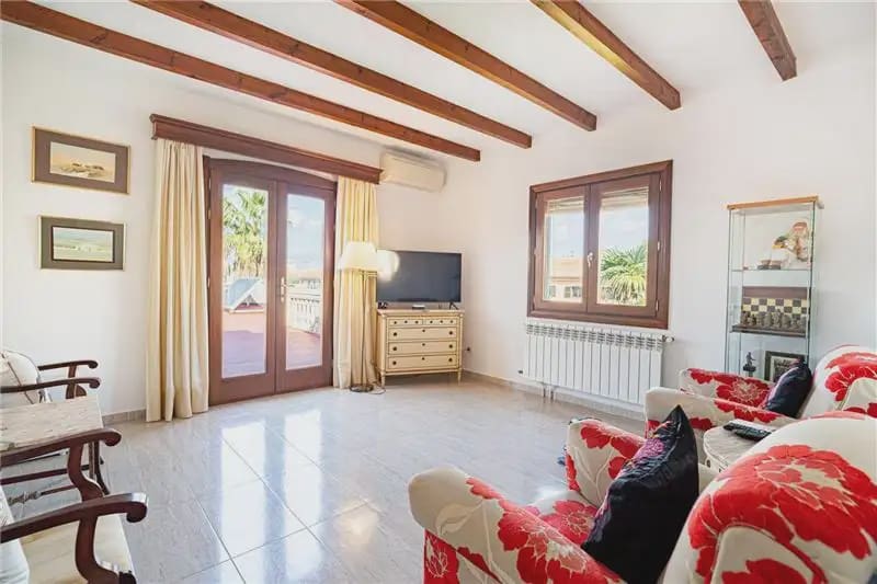 5 soverom Villa til salgs i Marratxi med garasje - € 850 000 (Ref: 9893401)