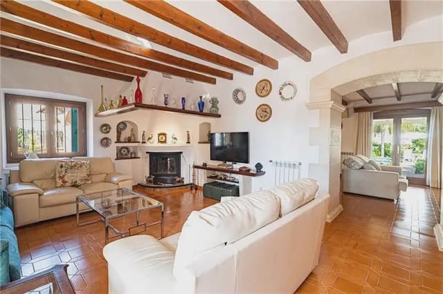 5 soverom Villa til salgs i Marratxí med garasje - € 850 000 (Ref: 9893401)