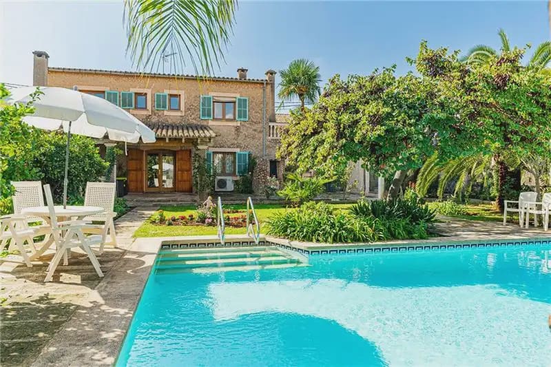 5 soverom Villa til salgs i Marratxi med garasje - € 850 000 (Ref: 9893401)