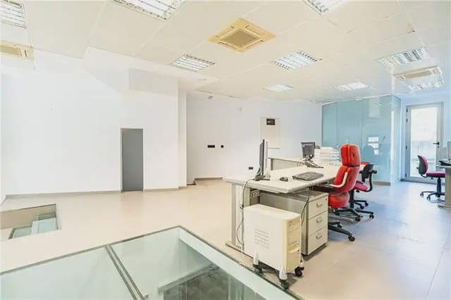 Kommersiell til salgs i El Secar de la Real, Palma de Mallorca - € 340 000 (Ref: 9893402)