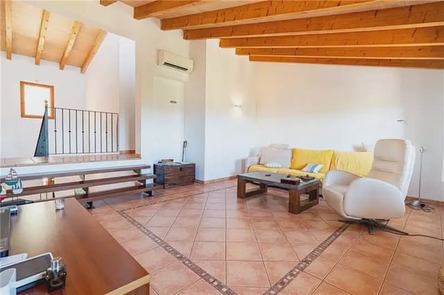 3 camera da letto Villa in vendita in Alaró con piscina garage - 995.000 € (Rif: 9893404)