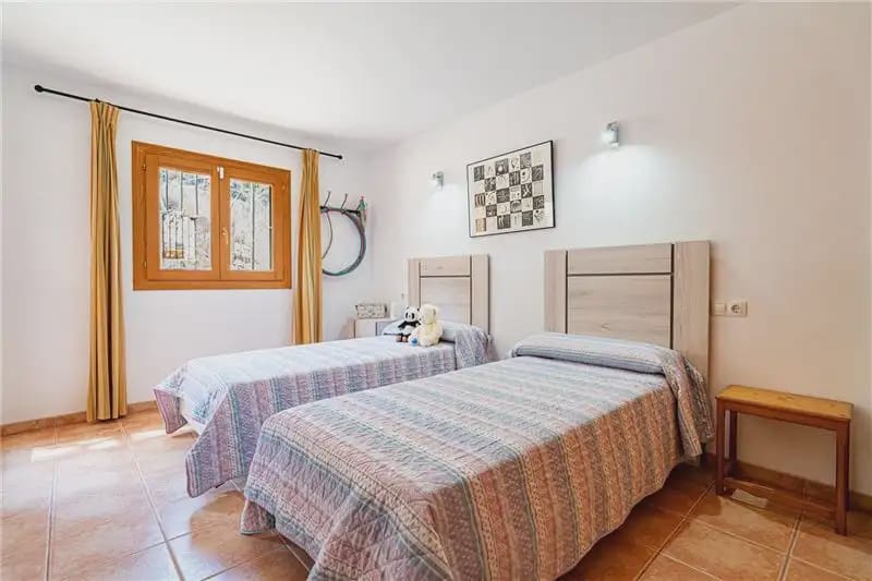 3 camera da letto Villa in vendita in Alaro con piscina garage - 995.000 € (Rif: 9893404)