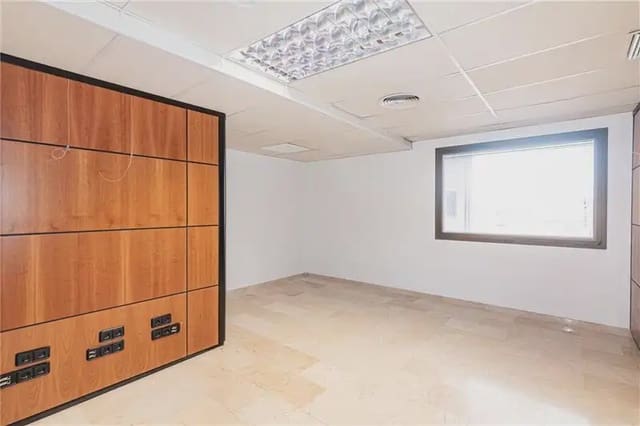 Oficina en El Mercat, Palma de Mallorca en alquiler - 2.900 € (Ref: 9893405)