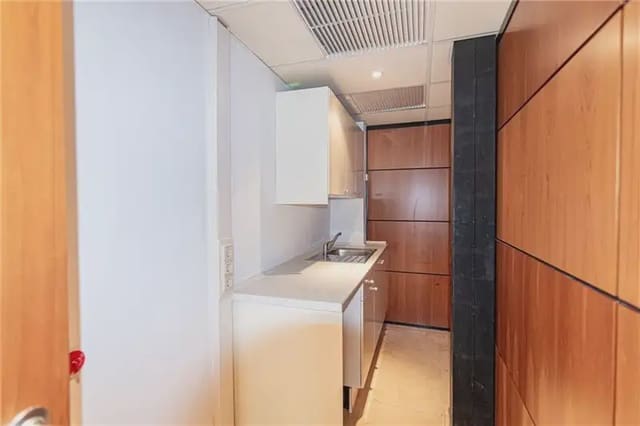 Oficina en El Mercat, Palma de Mallorca en alquiler - 2.900 € (Ref: 9893405)