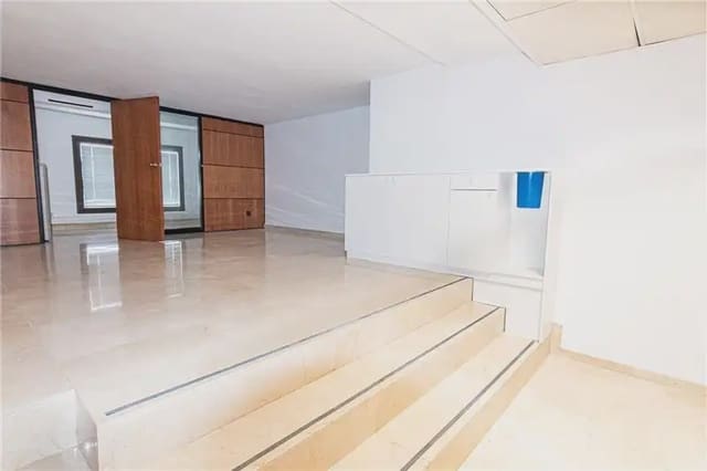 Oficina en El Mercat, Palma de Mallorca en alquiler - 2.900 € (Ref: 9893405)