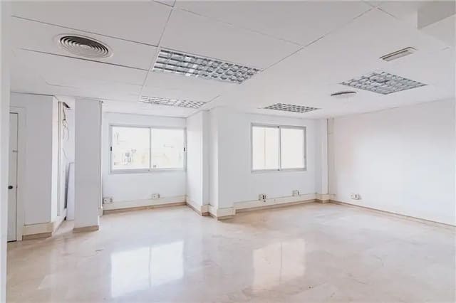 Bureau à louer à Plaça dels Patins, Palma de Mallorca - 2 100 € (Ref: 9893406)