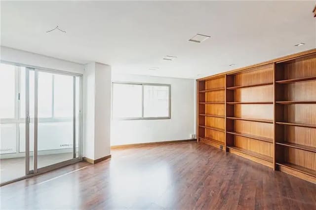 Biuro do wynajęcia w Plaça dels Patins, Palma de Mallorca - 1 900 € (Ref: 9893407)