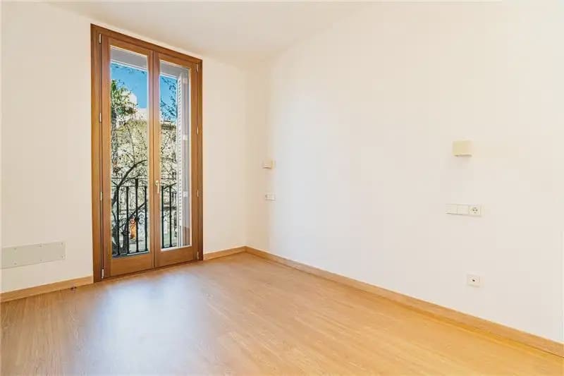 Piso de 3 habitaciones en Palma de Mallorca en alquiler con garaje - 2.500 € (Ref: 9893409)