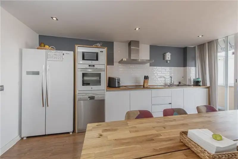 3 bedroom Penthouse for sale in Palma de Mallorca with garage - € 599,000 (Ref: 9893412)