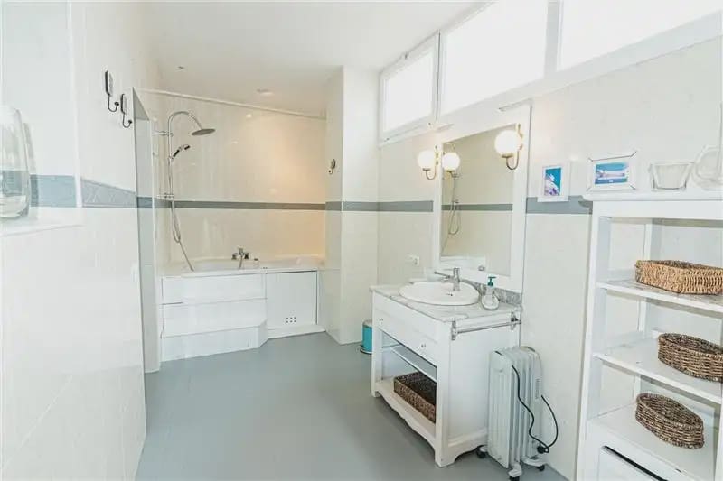 3 bedroom Flat for sale in Palma de Mallorca - € 575,000 (Ref: 9893421)