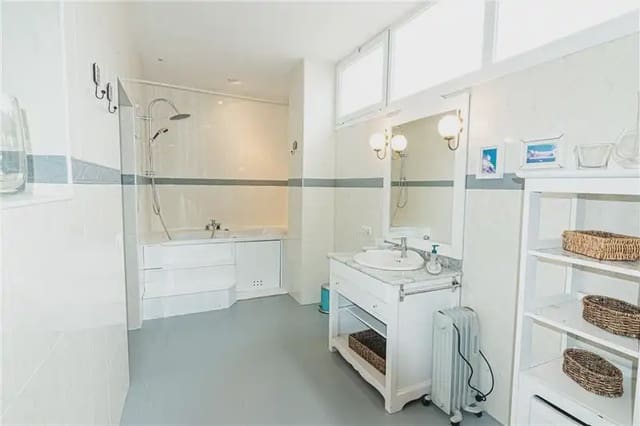 3 bedroom Flat for sale in Jaume III, Palma de Mallorca - € 575,000 (Ref: 9893421)