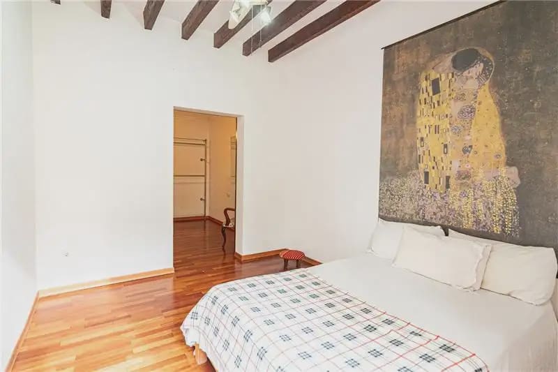 3 bedroom Flat for sale in Palma de Mallorca - € 575,000 (Ref: 9893421)