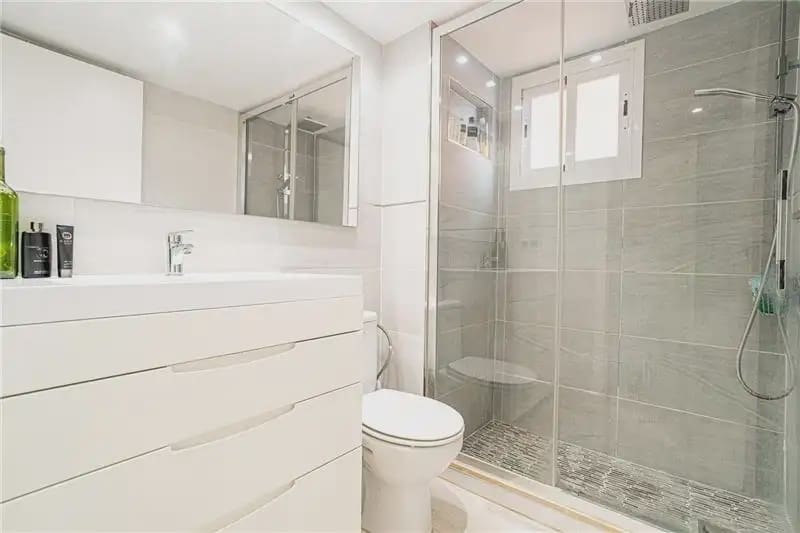 2 bedroom Flat for sale in Palma de Mallorca - € 440,000 (Ref: 9893422)