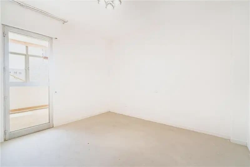 4 quarto Apartamento para venda em Palma de Mallorca com garagem - 450 000 € (Ref: 9893423)