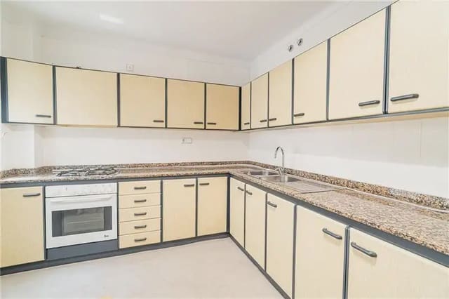 4 quarto Apartamento para venda em El Rafal Vell, Palma de Mallorca com garagem - 450 000 € (Ref: 9893423)