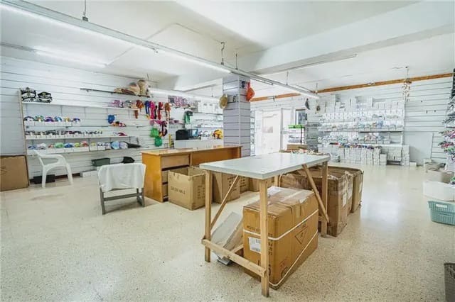 Commercieel te koop in Las Maravillas, Palma de Mallorca - € 290.000 (Ref: 9893425)