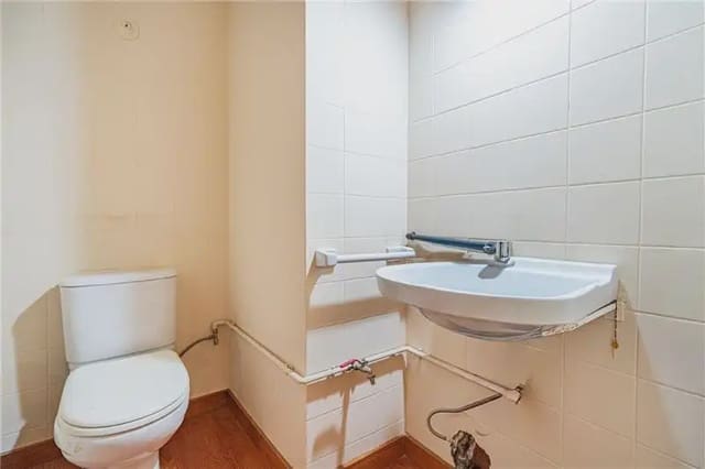 Comercial para venda em El Camp d'en Serralta, Palma de Mallorca - 450 000 € (Ref: 9893429)