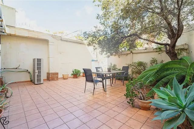 6 bedroom Townhouse for sale in Cala Mayor, Palma de Mallorca - € 1,500,000 (Ref: 9893433)