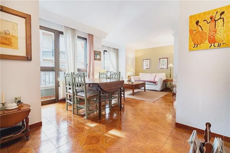 4 Zimmer Wohnung zu verkaufen in Palma de Mallorca - 540.000 € (Ref: 9893436)