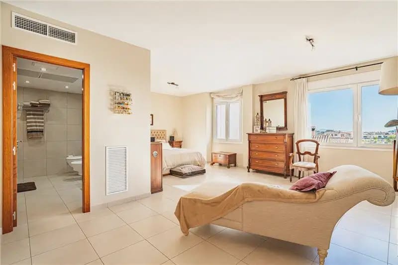 4 camera da letto Casa in vendita in Palma de Mallorca con piscina garage - 1.380.000 € (Rif: 9893437)