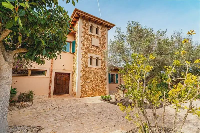 5 sovrum Finca/Hus på landet till salu i Felanitx med pool garage - 2 360 000 € (Ref: 9893438)