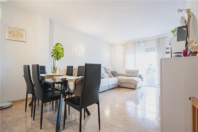 Piso de 3 habitaciones en Campos en venta - 330.000 € (Ref: 9893442)