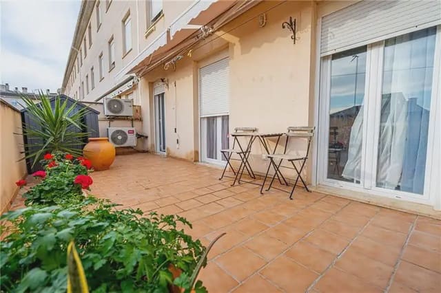 Piso de 3 habitaciones en Campos en venta - 330.000 € (Ref: 9893442)