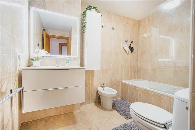 Piso de 3 habitaciones en Campos en venta - 330.000 € (Ref: 9893442)