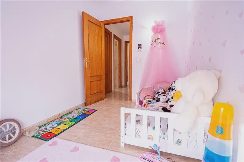 Piso de 3 habitaciones en Campos en venta - 330.000 € (Ref: 9893442)