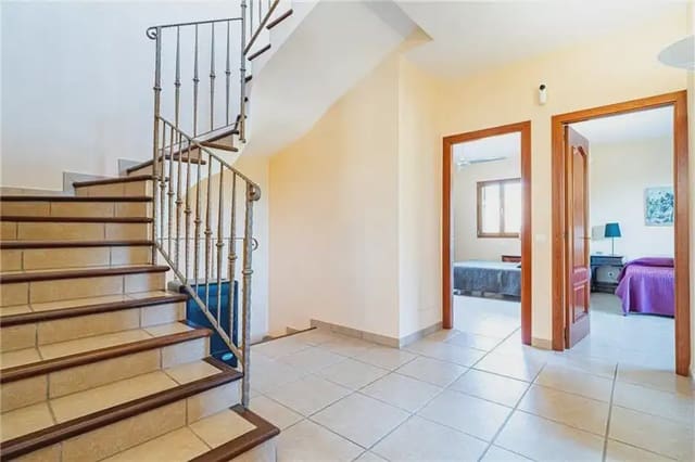4 bedroom Finca/Country House for sale in Algaida with pool garage - € 1,690,000 (Ref: 9893450)