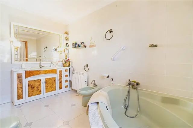 Chalet de 5 habitaciones en Sa Torre (Llucmajor), Llucmajor en venta con piscina garaje - 950.000 € (Ref: 9893453)