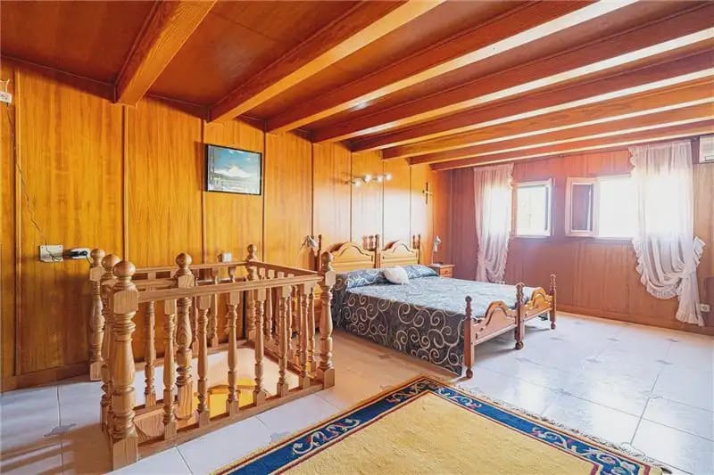 5 bedroom Villa for sale in Llucmajor with pool garage - € 950,000 (Ref: 9893453)