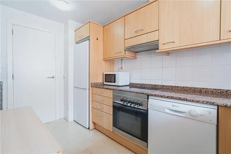 1 sovrum Lägenhet till salu i Palma de Mallorca med garage - 355 000 € (Ref: 9893454)