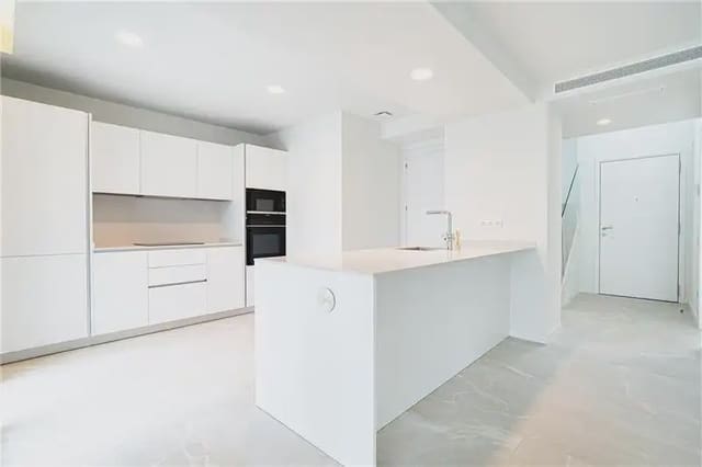 4 soverom Rekkehus til salgs i L'Arenal, Palma de Mallorca med svømmebasseng garasje - € 1 100 000 (Ref: 9893456)