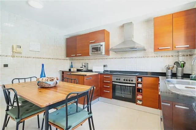 3 Zimmer Doppelhaus zu verkaufen in Maioris Decima, Llucmajor mit Pool Garage - 780.000 € (Ref: 9893458)