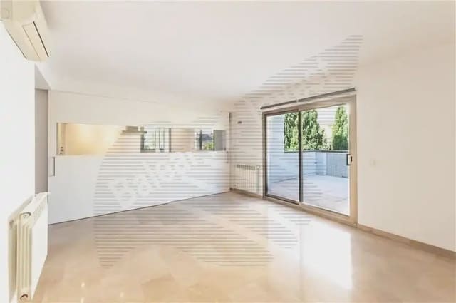 Appartement de 2 chambres à louer à Son Armadans, Palma de Mallorca avec piscine garage - 2 000 € (Ref: 9893460)