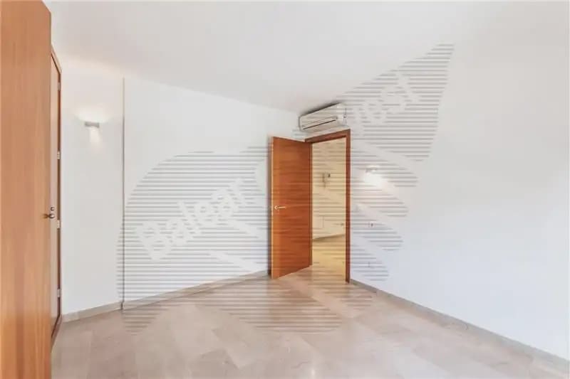 Appartement de 2 chambres à louer à Palma de Mallorca avec piscine garage - 2 000 € (Ref: 9893460)