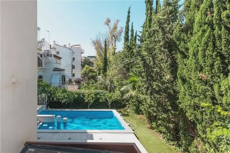 Appartement de 2 chambres à louer à Palma de Mallorca avec piscine garage - 2 000 € (Ref: 9893460)